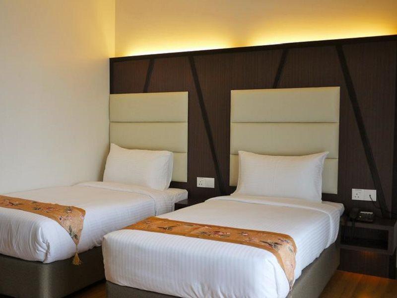 Hotel Grand Baron Taiping Ngoại thất bức ảnh