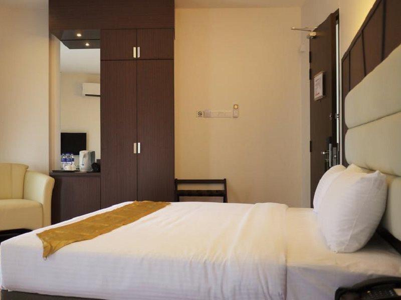 Hotel Grand Baron Taiping Ngoại thất bức ảnh