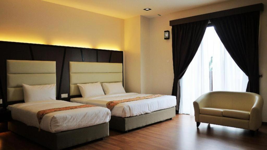 Hotel Grand Baron Taiping Ngoại thất bức ảnh