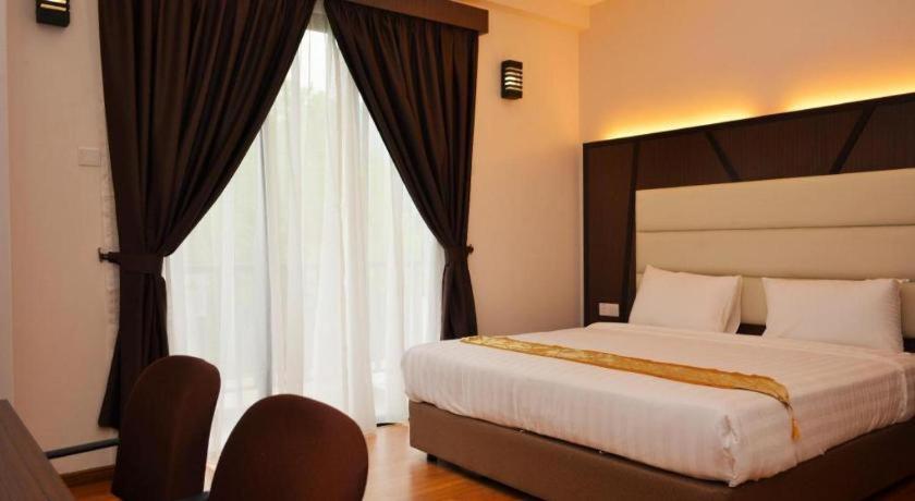 Hotel Grand Baron Taiping Ngoại thất bức ảnh