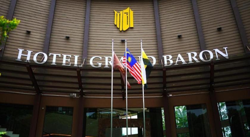 Hotel Grand Baron Taiping Ngoại thất bức ảnh