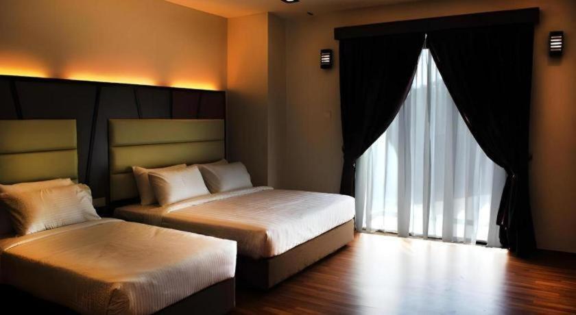 Hotel Grand Baron Taiping Ngoại thất bức ảnh