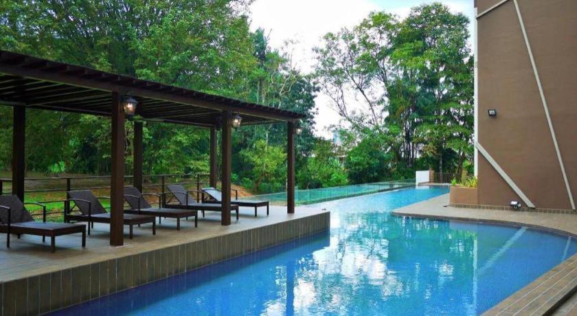 Hotel Grand Baron Taiping Ngoại thất bức ảnh