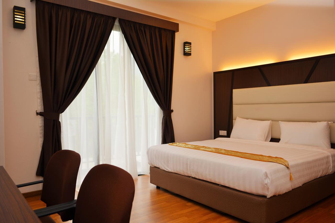 Hotel Grand Baron Taiping Ngoại thất bức ảnh