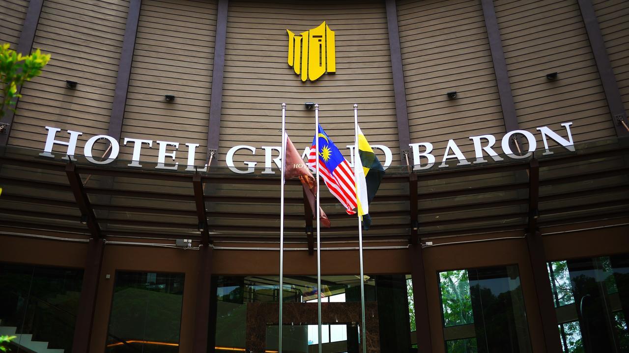 Hotel Grand Baron Taiping Ngoại thất bức ảnh